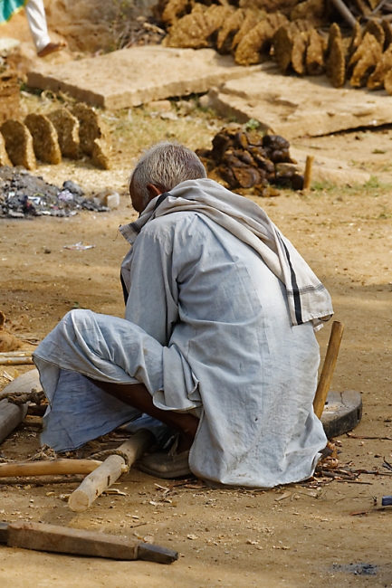 Sur la route d'Orchha-053